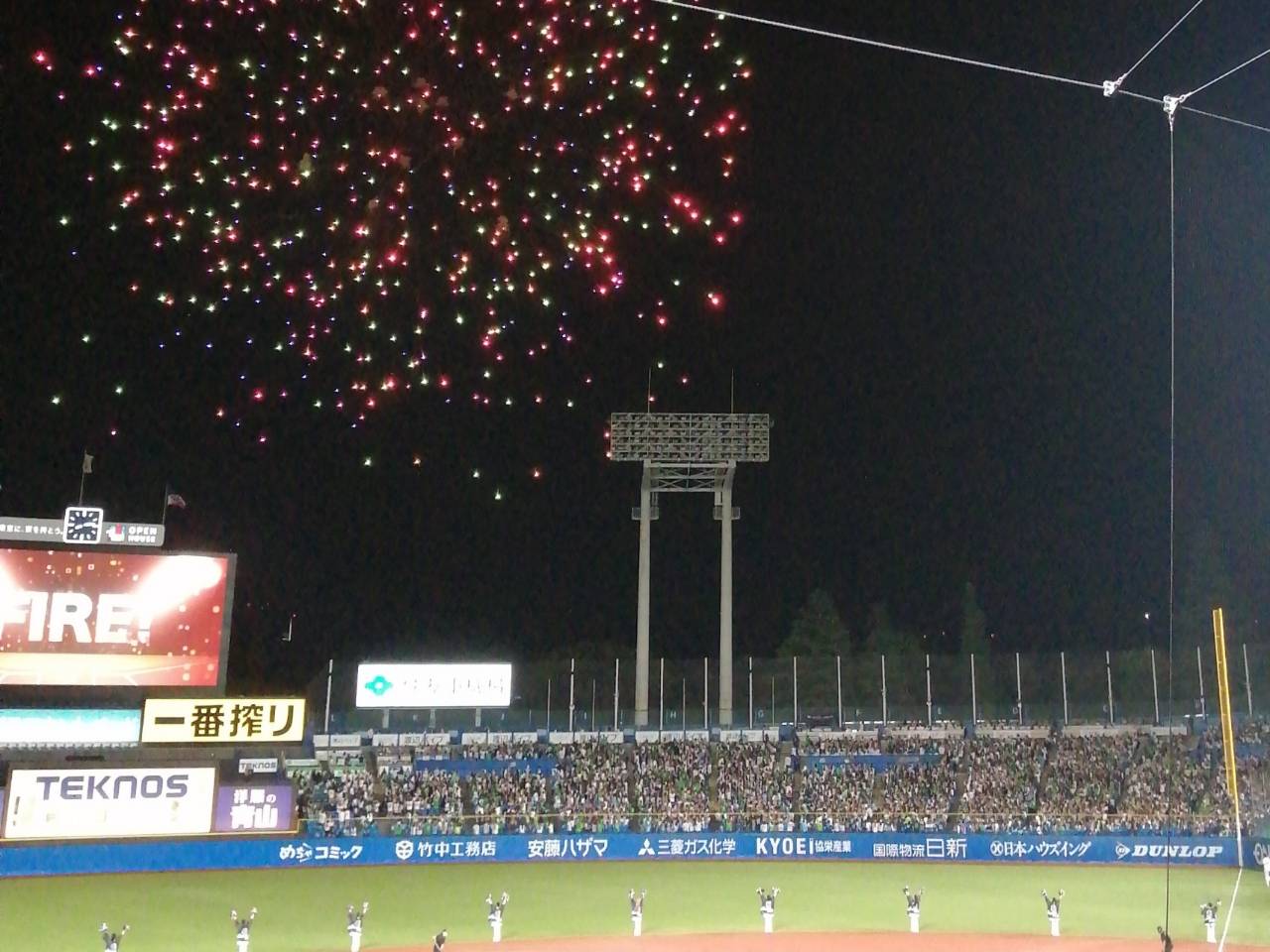 ヤクルトvs DeNAの打ち上げ花火大会（8/11）