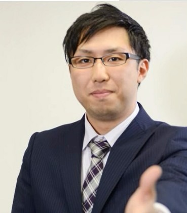 投資セミナー塾『神藤塾』の神藤真也（本名： 石田博嗣）を、鎌倉市が介護保険事業者に指定