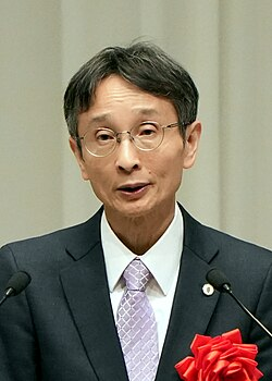 今崎幸彦最高裁判所長官は、裁判所の裏金疑惑に答えられるのか